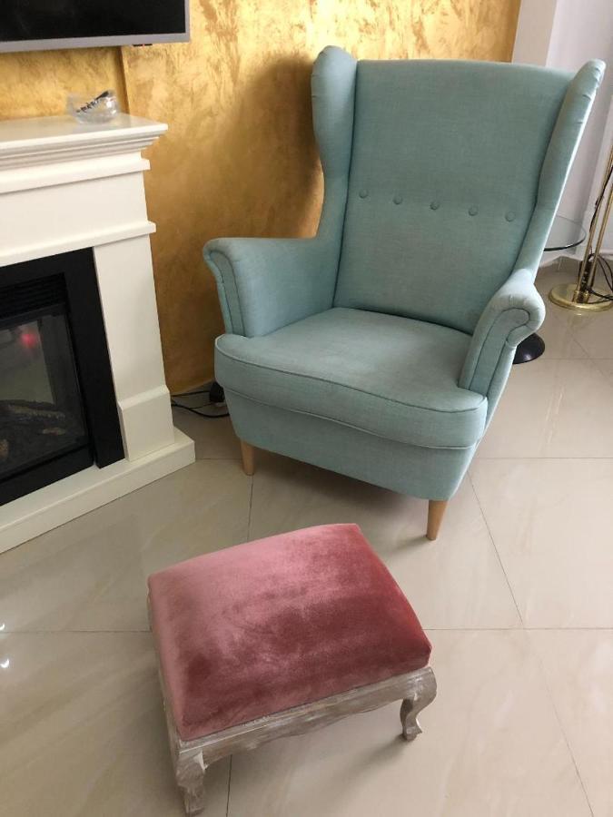 Uniriicc Apartment Букурещ Екстериор снимка