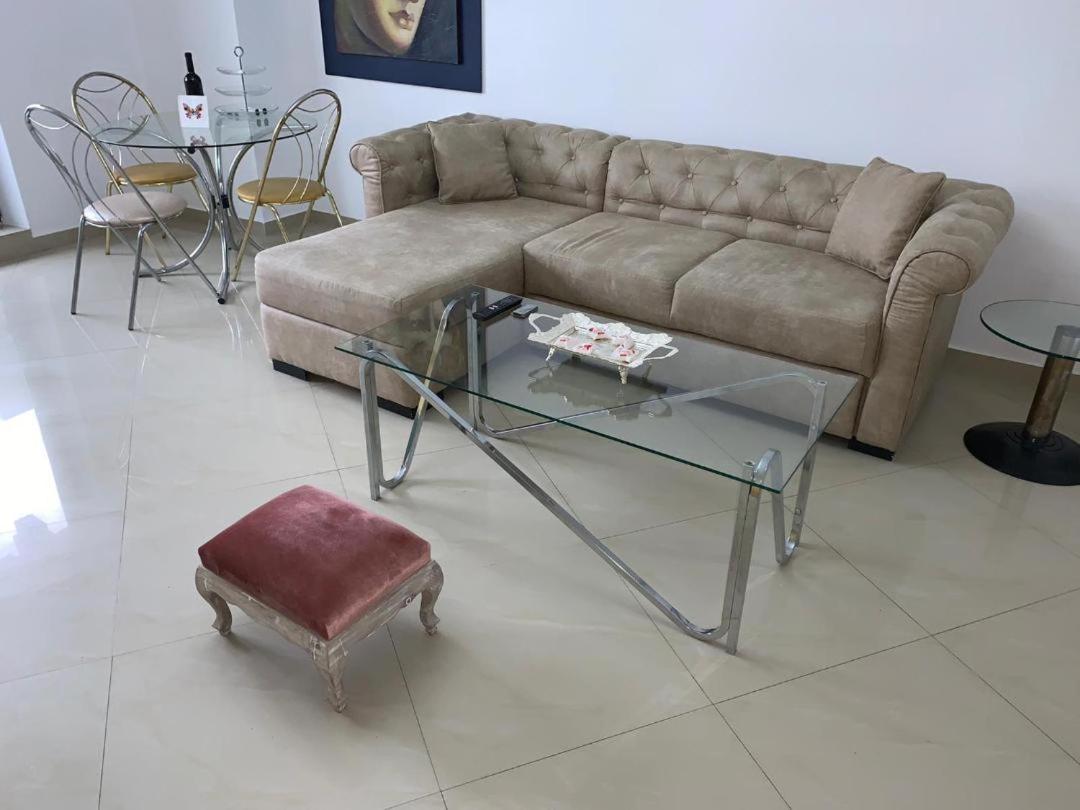 Uniriicc Apartment Букурещ Екстериор снимка