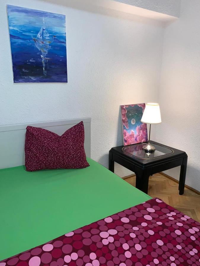 Uniriicc Apartment Букурещ Екстериор снимка