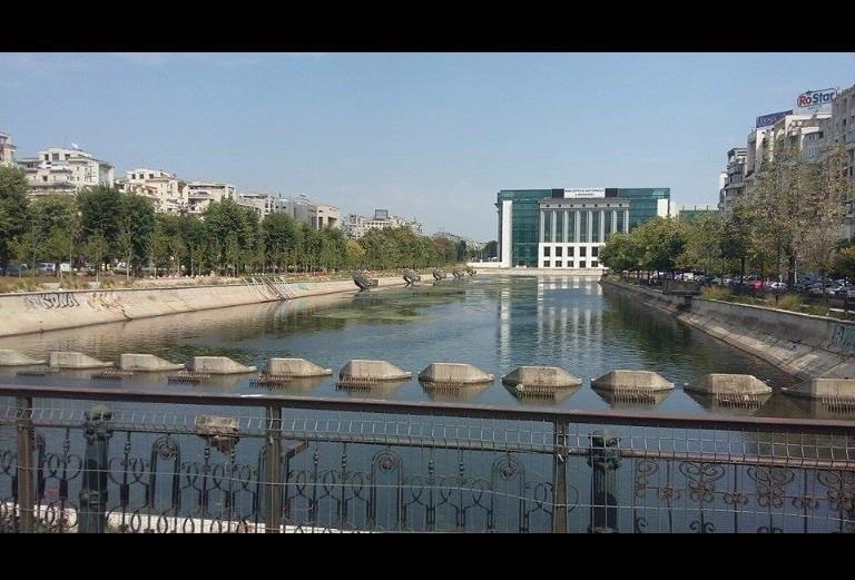 Uniriicc Apartment Букурещ Екстериор снимка